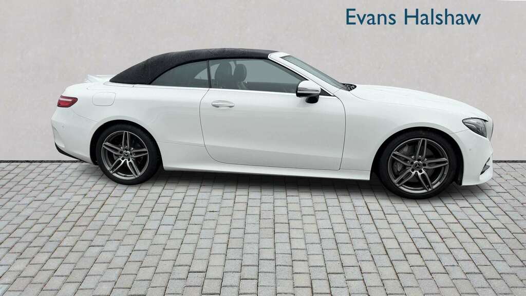 Mercedes-Benz E Class E300 Amg Line Premium Plus 9G-tronic 2019 PO19MVK White #3