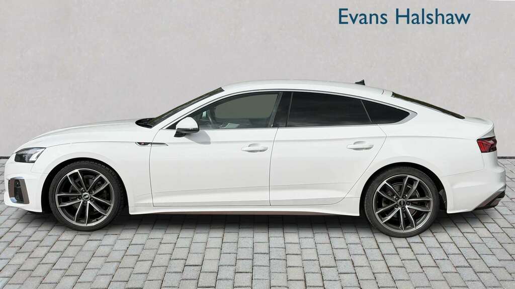 Audi A5 35 Tdi S Line S Tronic 2021 LO21HWC White #5