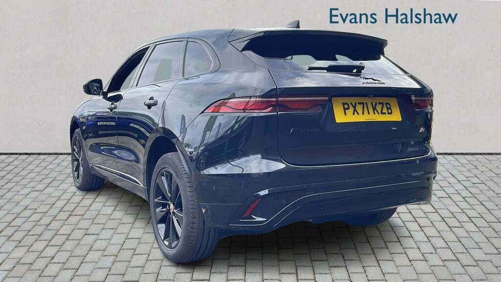 Jaguar F-Pace 2.0 D200 R-dynamic Se Awd 2021 Black #2