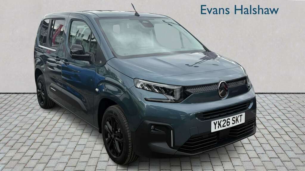 Citroen Berlingo 1.5 D 130 Collection M 2026 Green