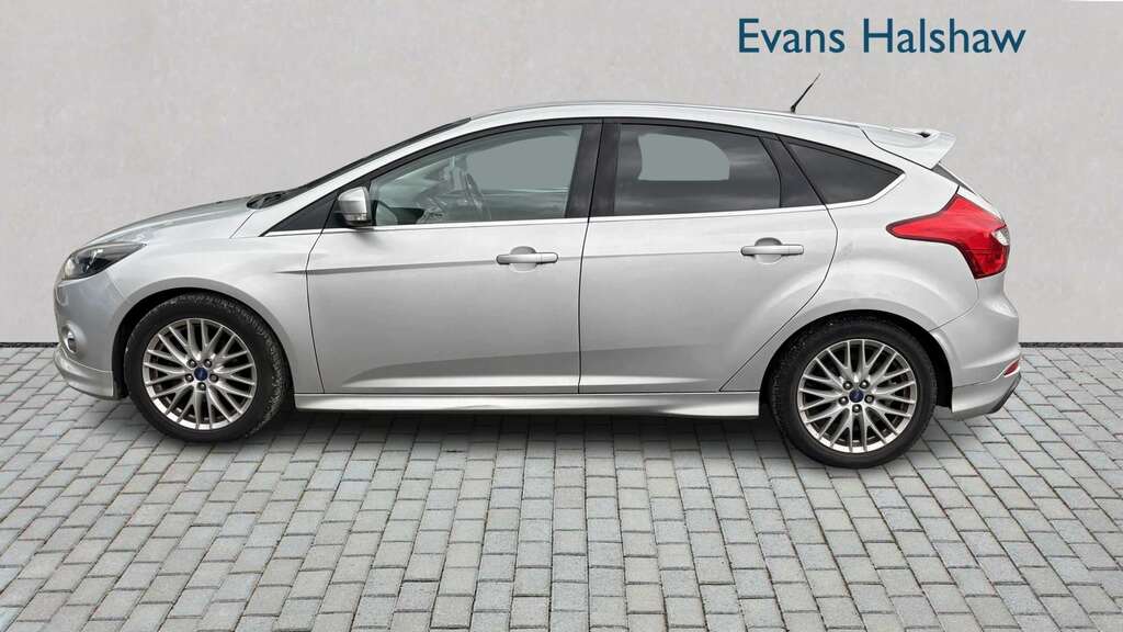 Ford Focus 1.6 Tdci 115 Zetec S 2014 AU64LJC Silver #4