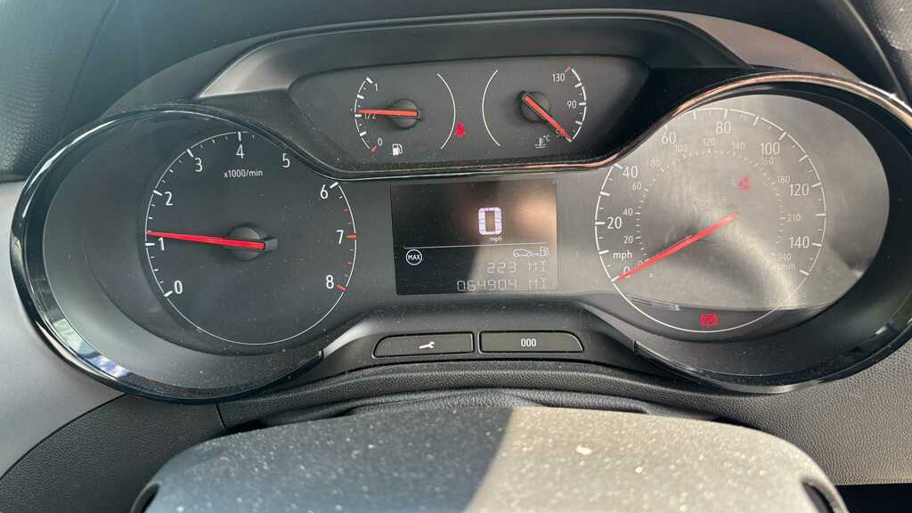 Vauxhall Crossland X 1.2T Ecotec 110 Se 6 Speed Ss 2019 #4