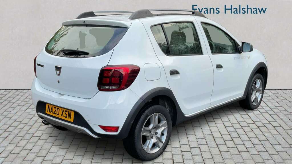 Dacia Sandero Stepway 0.9 Tce Essential 2020 White #2