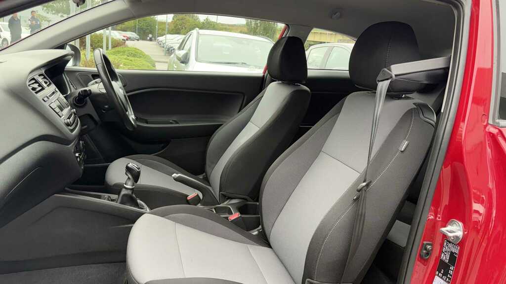 Hyundai I20 Se T-gdi Silver #12