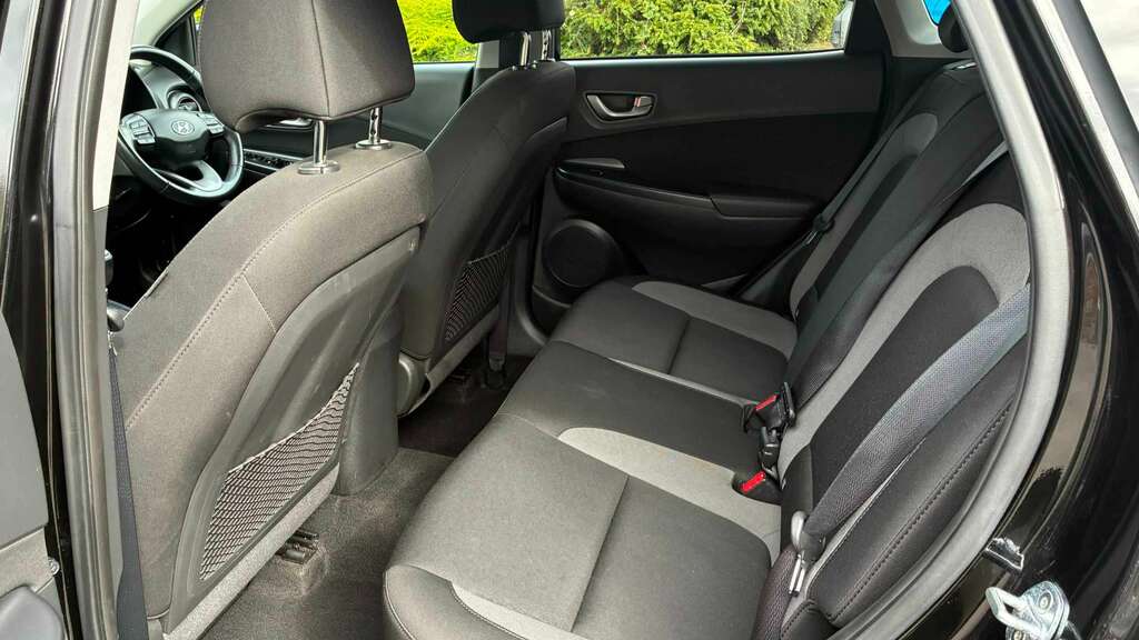 Hyundai Kona 1.6 Gdi Hybrid Premium Dct Hatchback Red #23