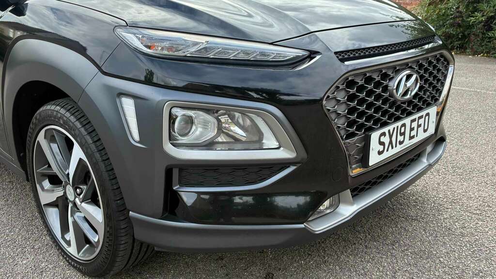 Hyundai Kona 1.6 Gdi Hybrid Premium Dct Hatchback Red #9