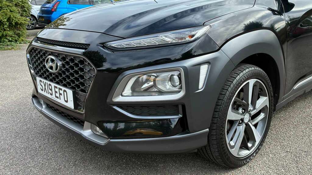 Hyundai Kona 1.6 Gdi Hybrid Premium Dct Hatchback Red #12