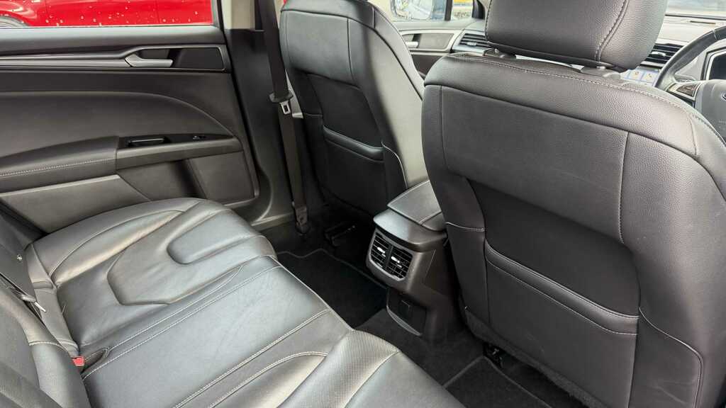 Ford Mondeo Titanium Edition Blue #10