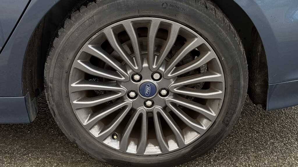 Ford Mondeo Titanium Edition Blue #13