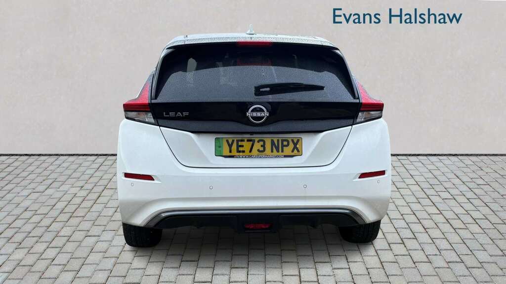 Nissan Leaf 110Kw Shiro 39Kwh 2023 White #3