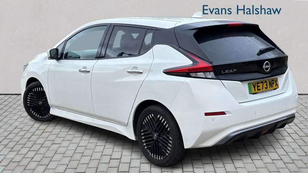 Nissan Leaf 110Kw Shiro 39Kwh 2023 White #2