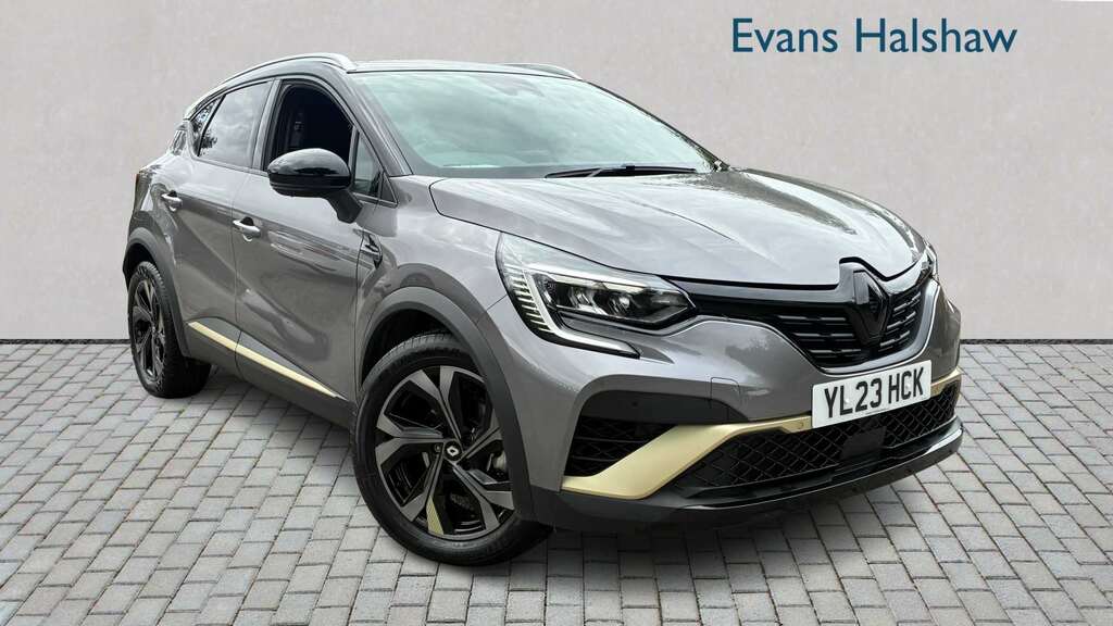 Renault Captur 1.6 E-tech Plug-in Hybrid 160 Engineered Grey