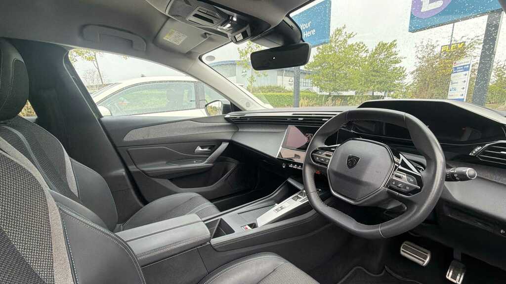 Peugeot 308 1.2 Puretech Allure Premium Eat8 2023 Green #3