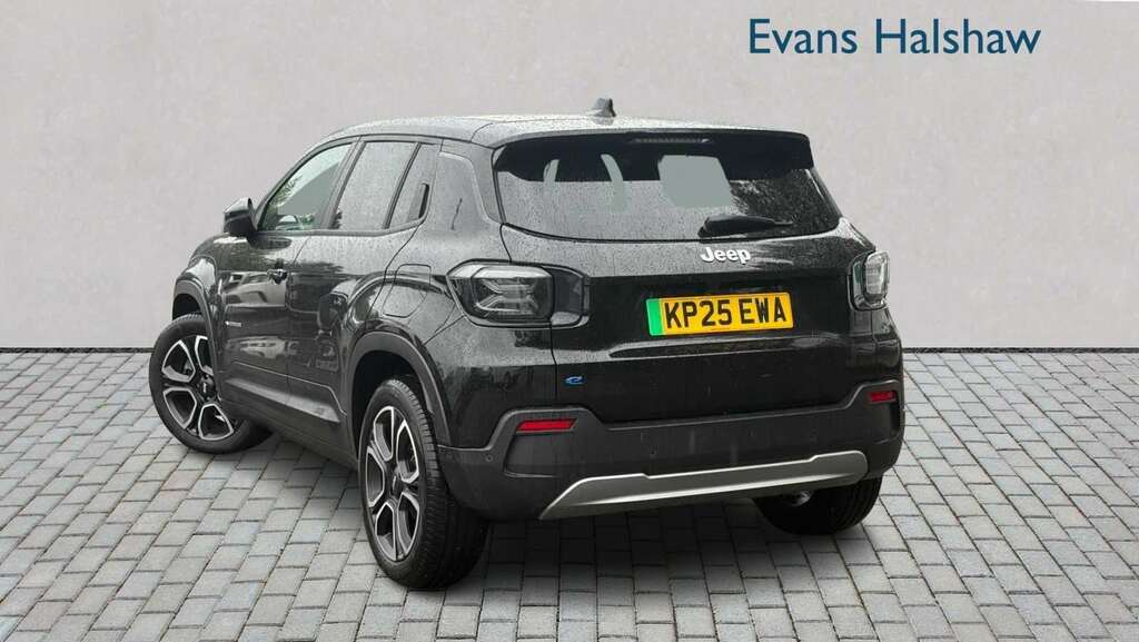 Jeep Avenger 115Kw Summit 54Kwh 2025 Black #2