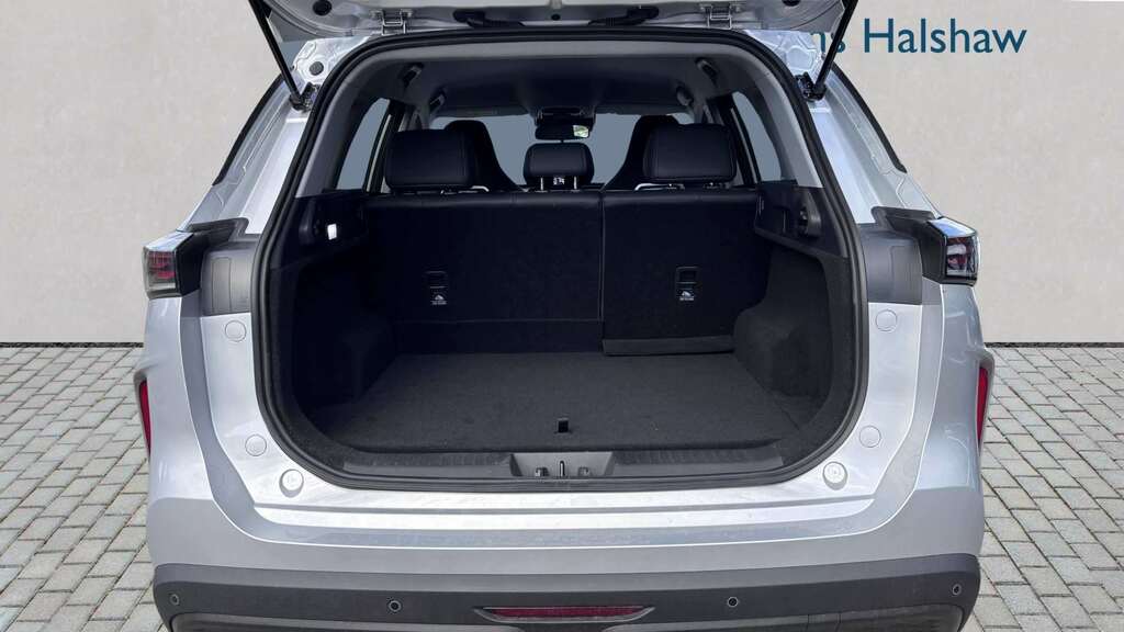 Chery Tiggo 7 1.5T Phev Summit Dht White #7