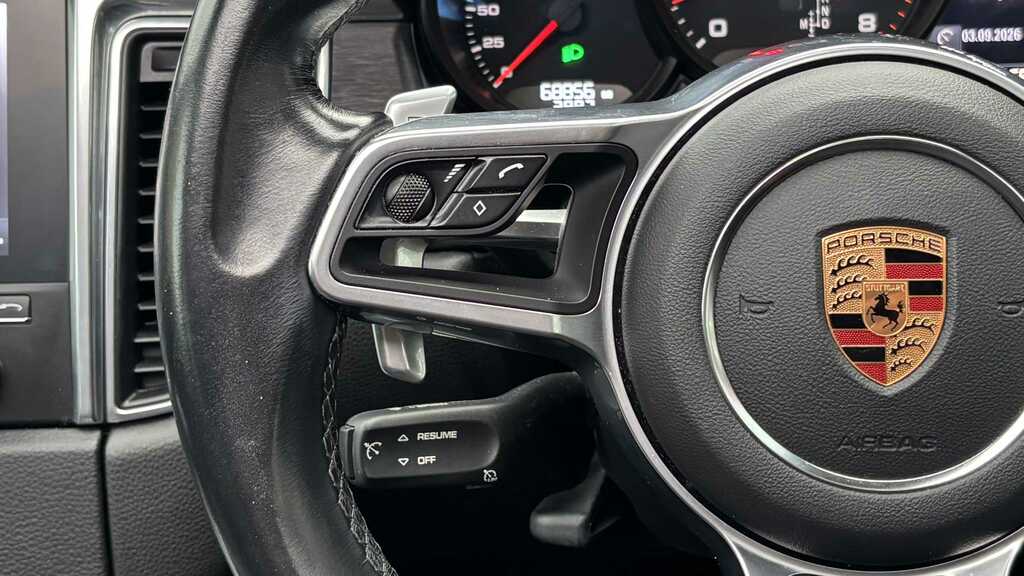 Porsche Macan 2018 68 2.0T Blue #17