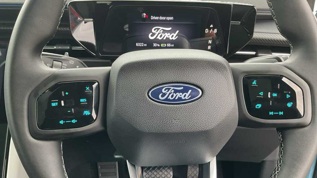 Ford Explorer 210Kw Select 77Kwh Black #14