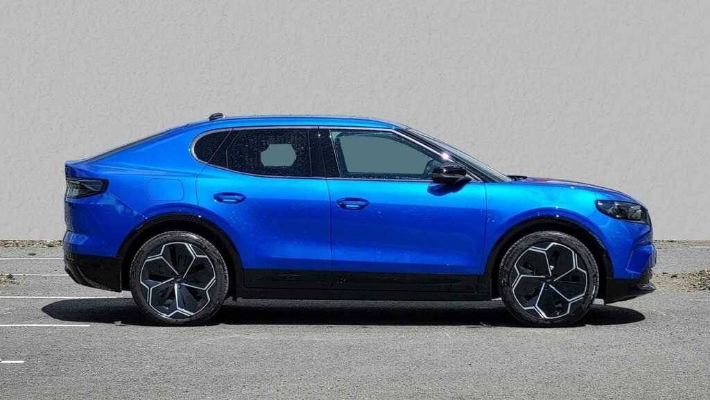 Ford Capri 210Kw Premium 77Kwh 2025 Blue #3