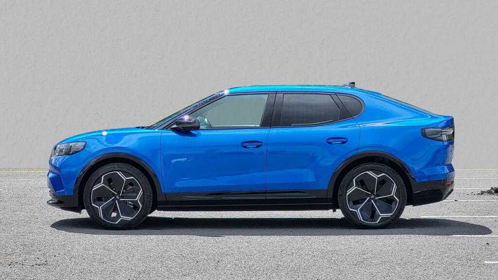 Ford Capri 210Kw Premium 77Kwh 2025 Blue #6