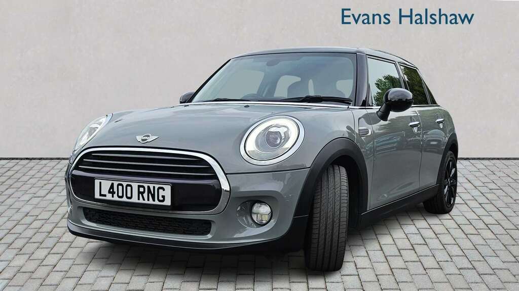 Mini Hatch 1.5 Cooper Hatchback Steptronic 136 P Grey #4