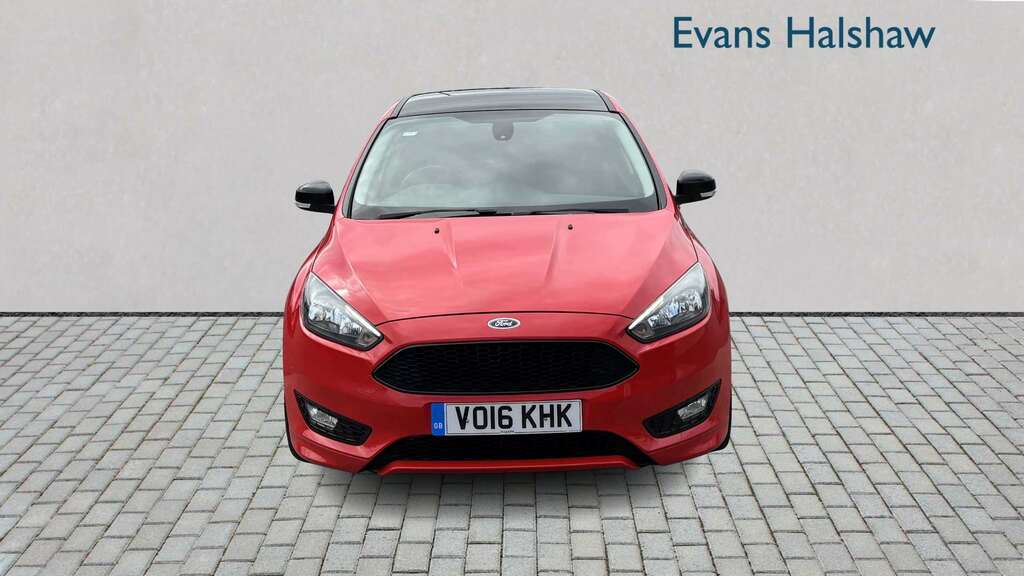 Ford Focus 1.5 Ecoboost 182 Zetec S Red Navigation 2016 Red #4