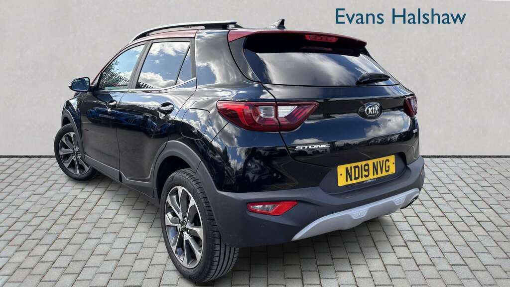 Kia Stonic 1.0T Gdi 4 2019 Black #2