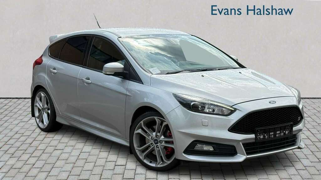 Ford Focus 2.0T Ecoboost St-3 2016 Silver