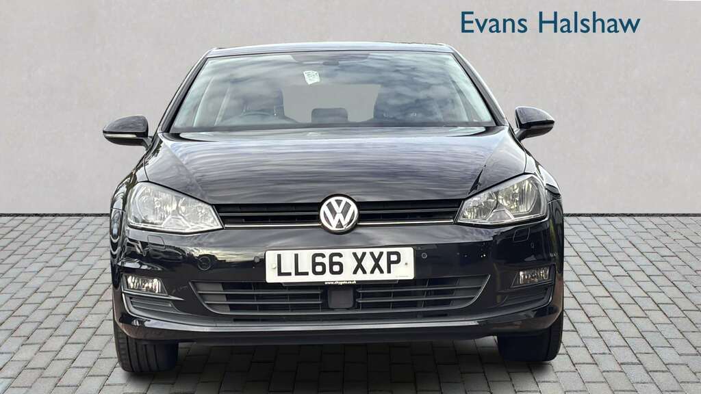 Volkswagen Golf 1.4 Tsi 125 Match Edition 2016 LL66XXP Black #4