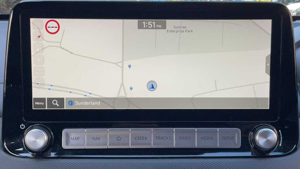 Hyundai Kona Hatchback White #11