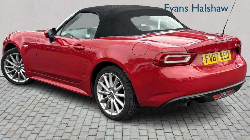 Fiat 124 Spider 1.4 Multiair Lusso 2018 Red #2