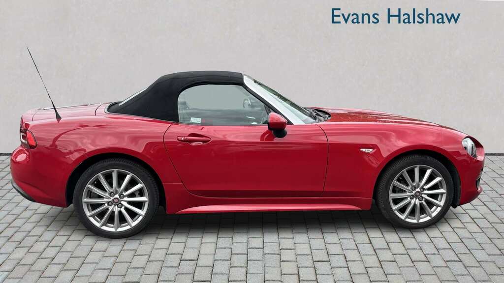 Fiat 124 Spider 1.4 Multiair Lusso 2018 Red #4