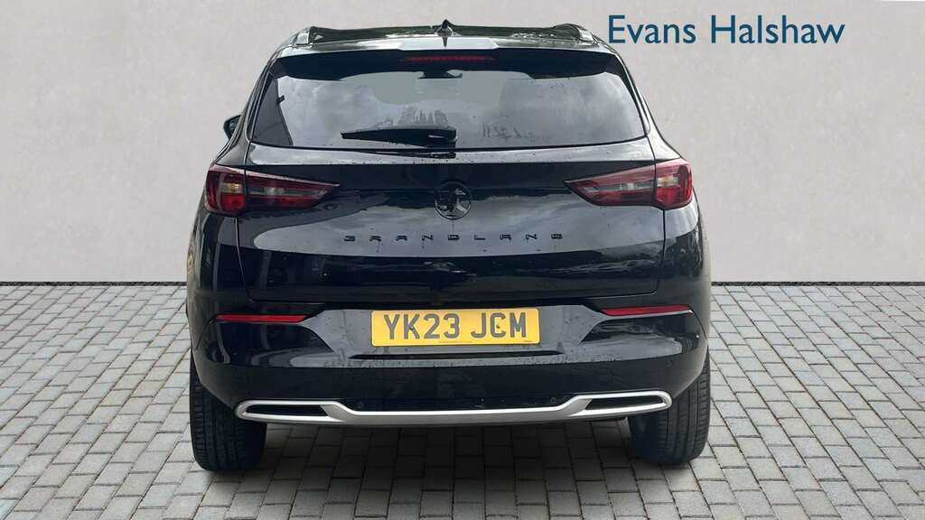 Vauxhall Grandland 1.2 Turbo Ultimate 2023 Black #4