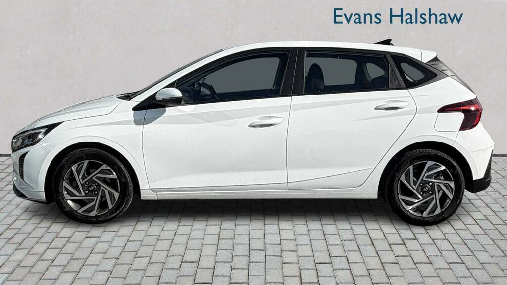 Hyundai I20 Advance Green #3