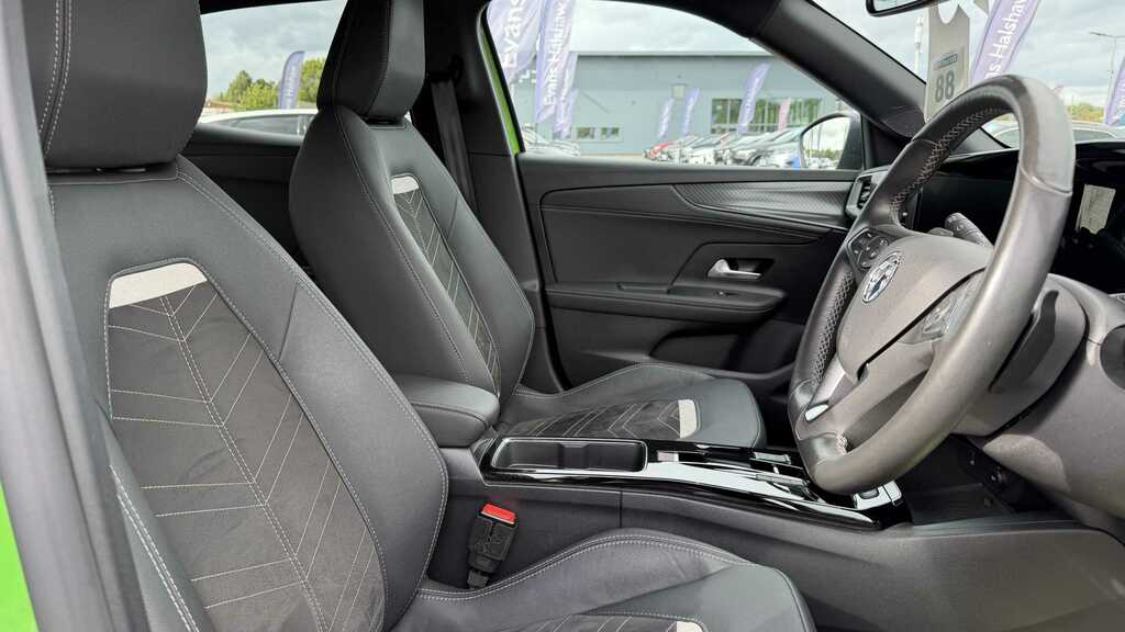 Vauxhall Mokka 1.2 Turbo Ultimate 2023 Green #3