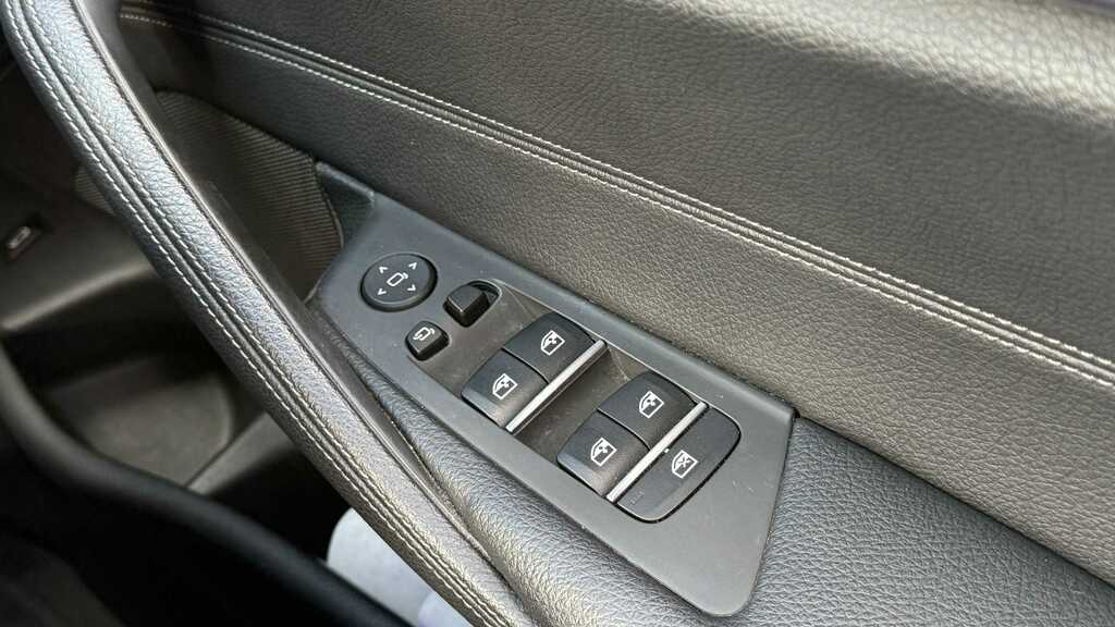 BMW 5 Series Grey #25