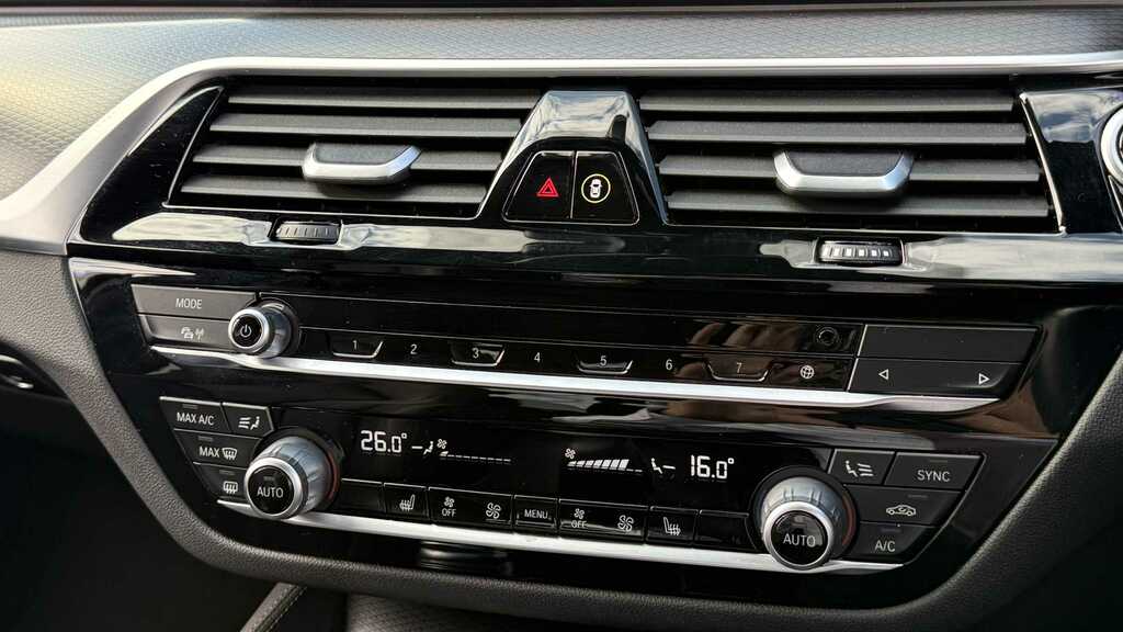 BMW 5 Series Grey #20