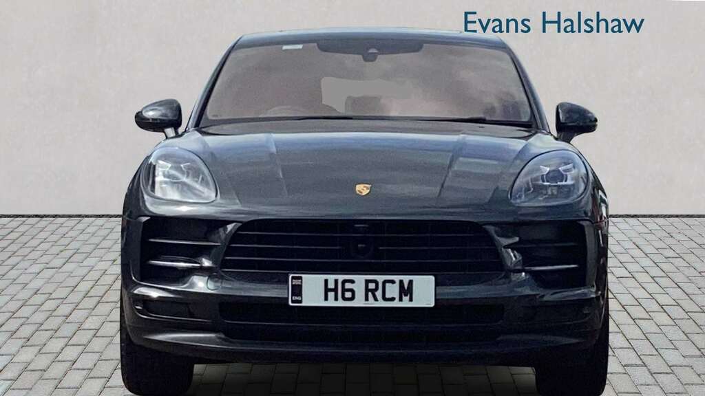 Porsche Macan Turbo Pdk Grey #4
