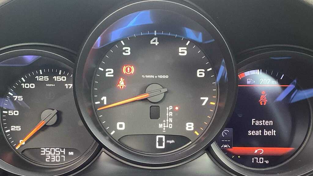 Porsche Macan Turbo Pdk Grey #24