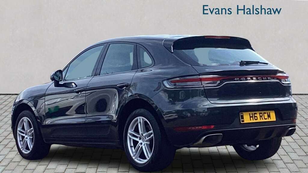 Porsche Macan Turbo Pdk Grey #2