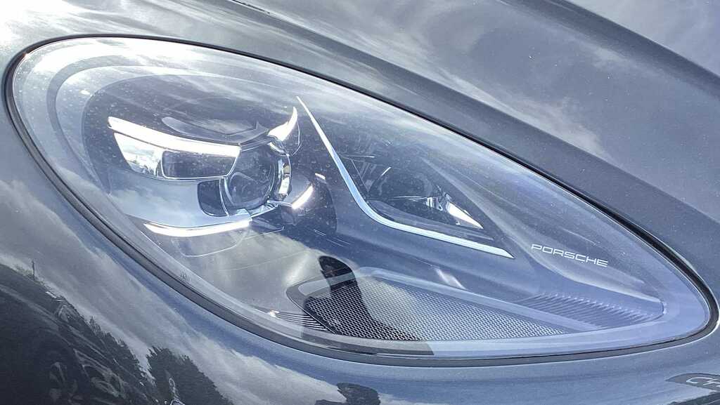 Porsche Macan Turbo Pdk Grey #15