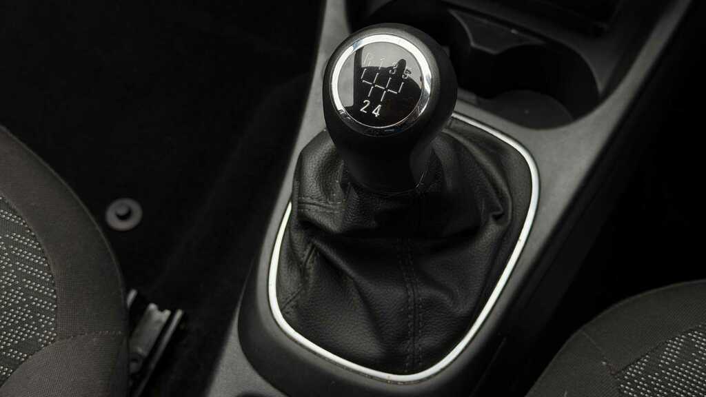 Vauxhall Corsa 1.4 Design Silver #15