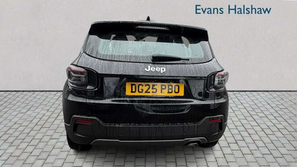 Jeep Avenger 1.2 E-hybrid Longitude Dct 2025 Red #3