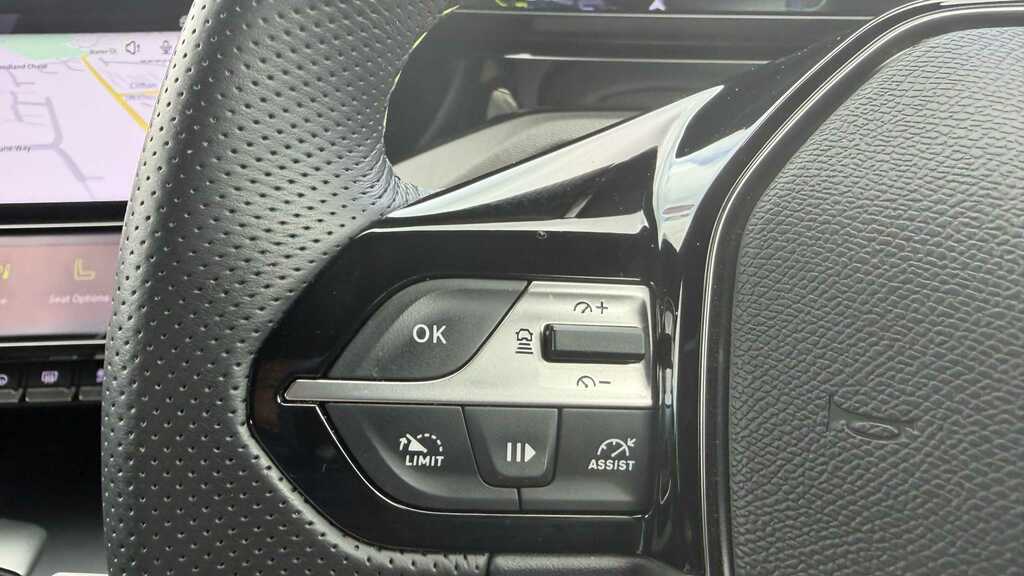Peugeot 308 Hatchback Black #14