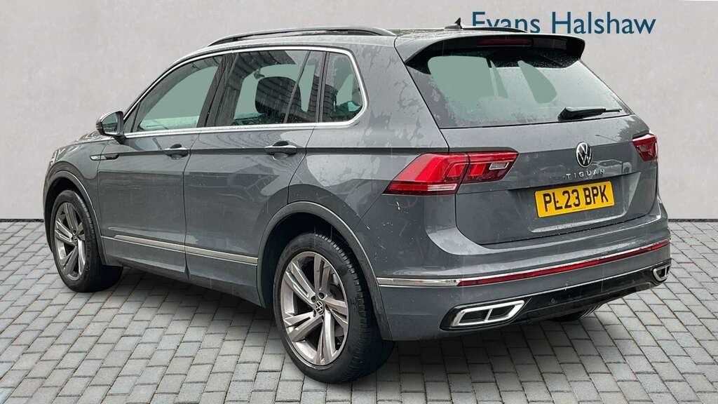 Volkswagen Tiguan 1.5 Tsi 150 R-line Edition Dsg 2023 Grey #2