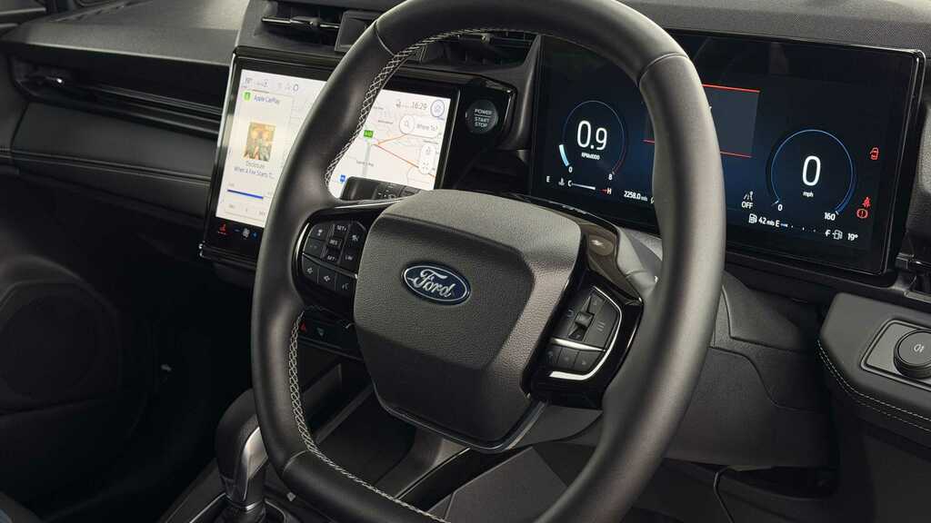 Ford Puma St-line X White #11