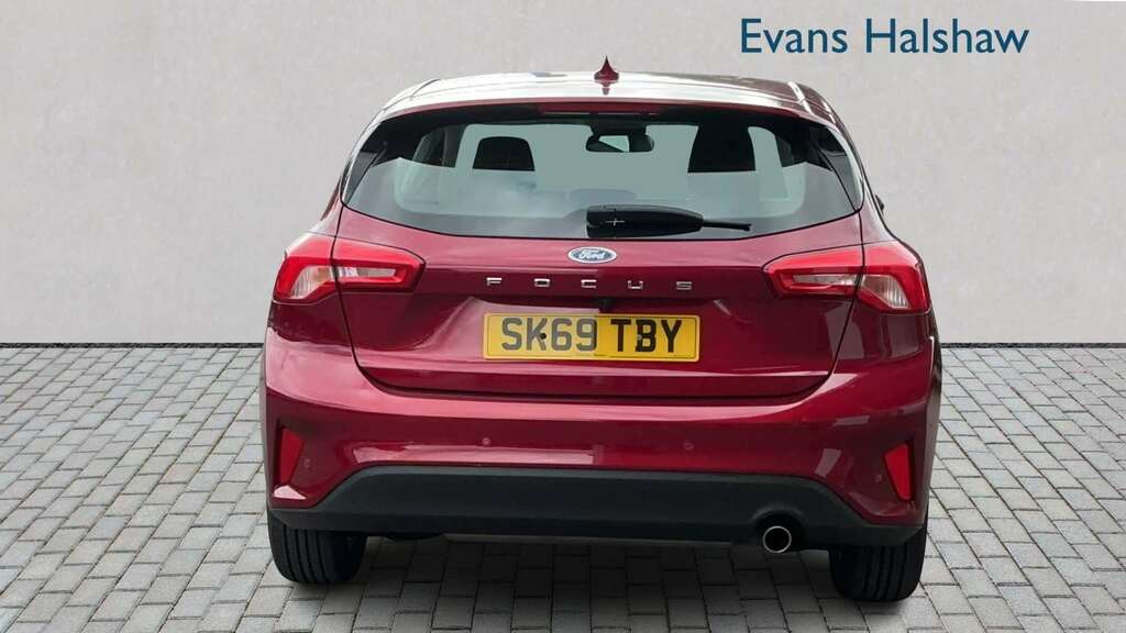 Ford Focus 1.0 Ecoboost 125 Titanium 2019 Red #5