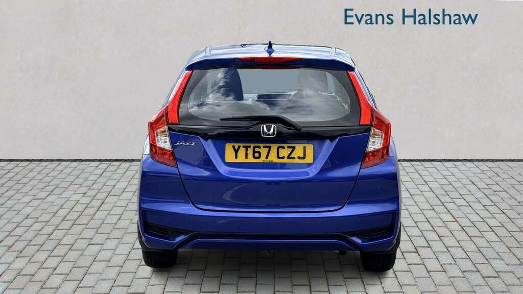 Honda Jazz 1.3 I-vtec Se 2018 Blue #5