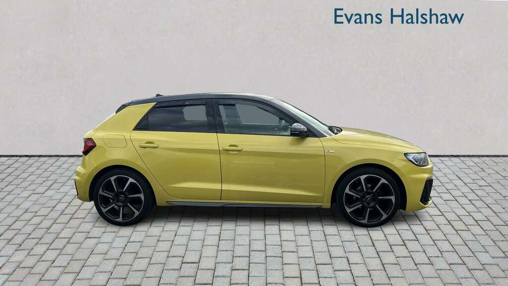 Audi A1 35 Tfsi S Line Contrast Edition S Tronic 2019 Yellow #3