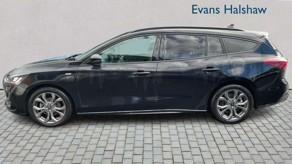 Ford Focus 1.0 Ecoboost St-line 2023 Black #4