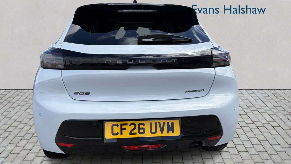Peugeot 208 1.2 Hybrid 110 Allure E-dsc6 2026 White #4